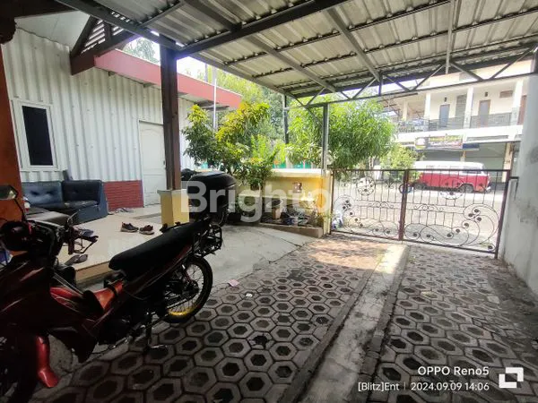 image TURUN HARGA RUMAH POSISI STRATEGIS SANGAT COCOK UNTUK USAHA DAN KOS KOSAN (1)