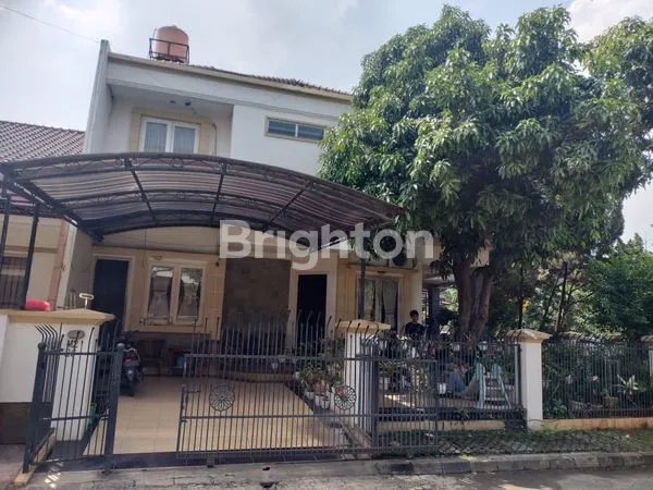 image RUMAH METRO PERMATA DEKAT PINTU TOL KARANG TENGAH HOOK LUAS BAGUS TERAWAT AMAN RAPI STRATEGIS  KARANG TENGAH CILEDUG TANGERANG (1)