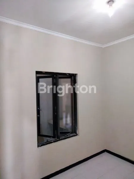 image HOT SALE RUMAH GUNUNG ANYAR SIAP HUNI (5)