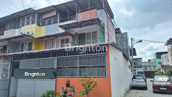 RUMAH KOMPLEKS IVORY