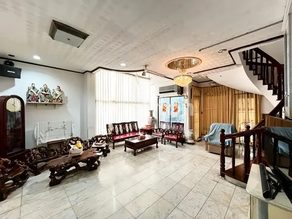 image RUMAH HOOK/SUDUT PERUMAHAN TAMANPOLONIA 1 JL.IR.H. JUANDA PRIME LOCATION SIAP HUNI  (2)