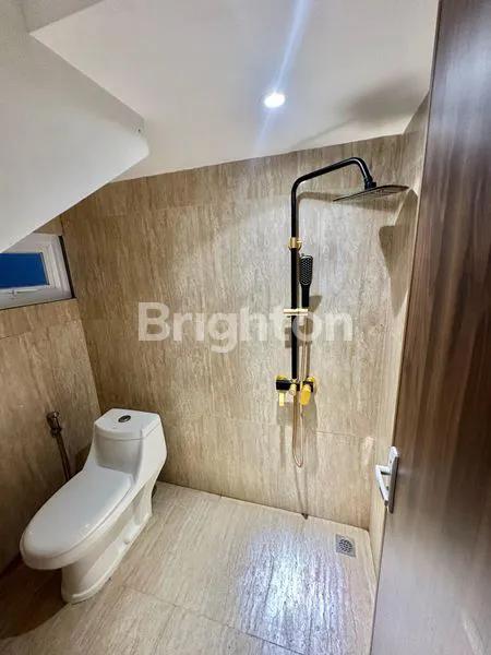 image RUMAH CANTIK MURAH ACCOLA PARK SERPONG (7)