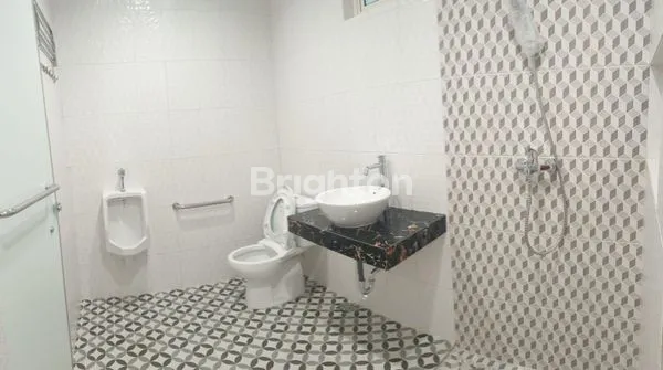 image RUMAH SIAP HUNI BAGUS MOJOARUM, SURABAYA COCOK UNTUK TEMPAT TINGGAL DAN BUKA USAHA (3)