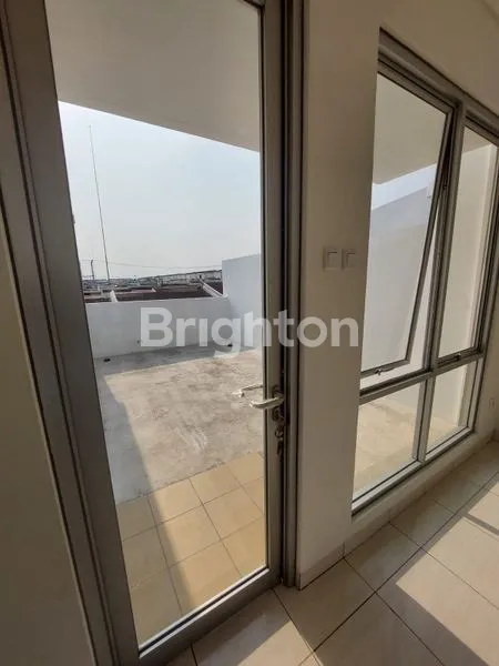 image DISEWA RUKO DELUXE KAYUMANIS KOTA PODOMORO TENJO (4)