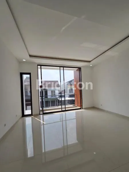 image TURUN HARGA !!! RUMAH SIAP HUNI DALAM CLUSTER - METLAND,CIPONDOH, TANGERANG (6)