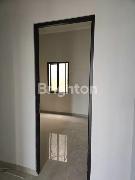 image MURAH RUMAH 2 LANTAI SIAP HUNI DI PONDOK CANDRA – KONDISI SEPERTI BARU! (8)