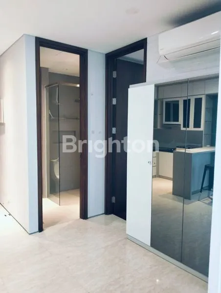 image ROSEBAY APARTMENT 2BR FURNISHED VIEW UTARA LANTAI 3 GRAHA FAMILY (3)