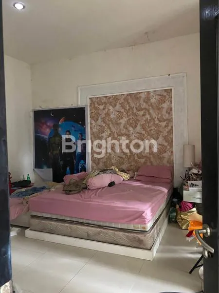 image RUMAH VILLA TAMAN TELAGA SIAP HUNI LOKASI STRATEGIS  (7)