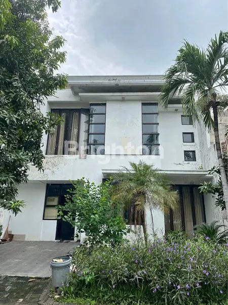 image RUMAH VILLA TAMAN TELAGA SIAP HUNI LOKASI STRATEGIS  (1)