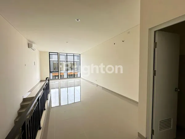 image RUKO HAMPTON AVENUE (6)