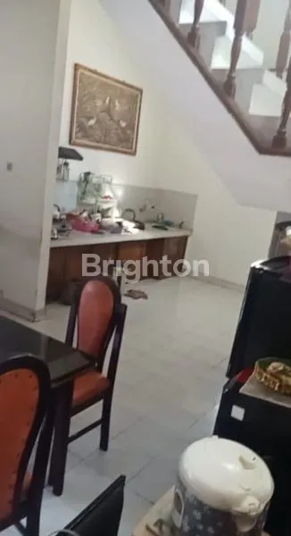 image DI KONTRAKAN RUMAH TEDUH LANTAI 2 DI GATSU TIMUR (4)