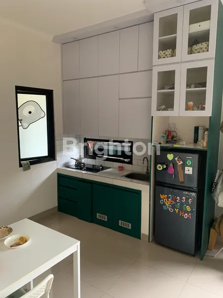 image RUMAH SIAP HUNI POSISI HOOK CIPUTAT  (4)