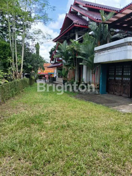 image OLD MONEY HOUSE DENGAN SENTUHAN KAYU JATI DI PASIRKUDA BOGOR (2)