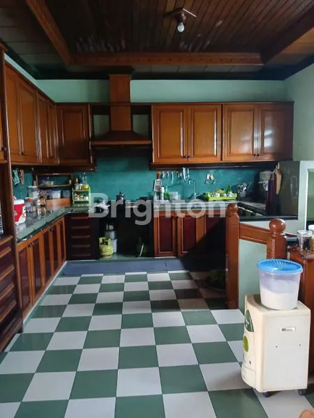 image OLD MONEY HOUSE DENGAN SENTUHAN KAYU JATI DI PASIRKUDA BOGOR (7)