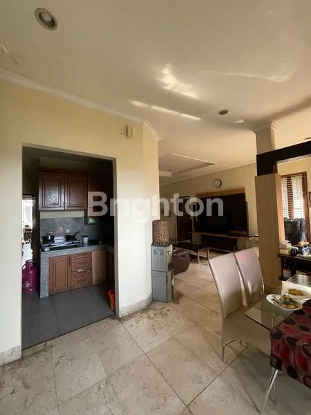 image RUMAH STRATEGIS DEKAT AEON MALL DAN UNIVERSITAS INDONESIA LENTENG AGUNG JAKARTA SELATAN (6)