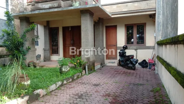 image DIJUAL RUMAH LUAS DI DENPASAR SHM HADAP UTARA LOKASI TENANG & NYAMAN (3)