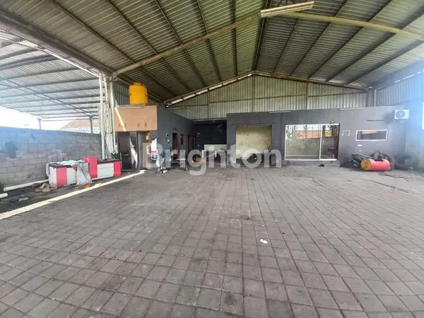image GUDANG LUAS STRATEGIS DIJALAN RAYA PADONAN CANGGU (1)