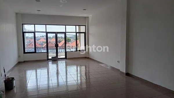 image RUKO 3 LANTAI DI LOKASI STRATEGIS RENON (3)