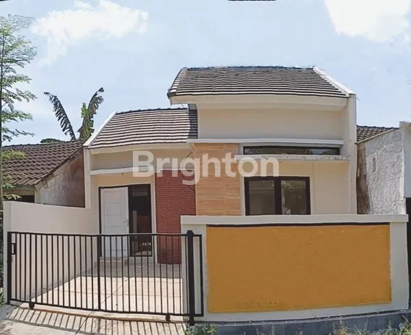 DISEWAKAN MURAH RUMAH BARU MINIMALIS DI VILLA GUNUNG BURING MALANG