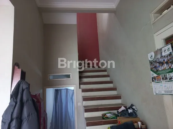 image RUMAH HOOK 2 LANTAI DEPOK (4)