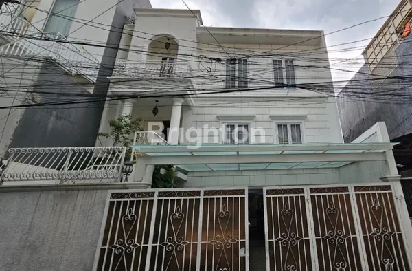 image RUMAH LOKASI STRATEGIS SELATAN JAKARTA, RADIO DALAM (1)