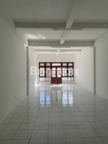 image DIJUAL RUKO 3 LANTAI DI JL. BULUH INDAH – LOKASI STRATEGIS & BANGUNAN SIAP PAKAI (2)