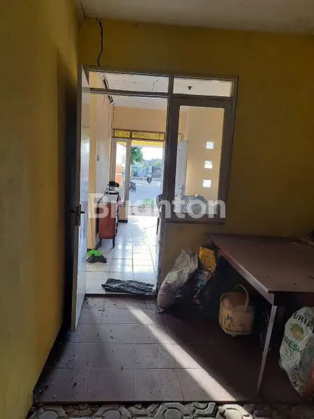 image RUMAH STANDAR TANAH HOOK,SEJUK DAN BERSIH LINGKUNGANNYA DAN BEBAS POLUSI UDARA,BANYAK PENGHIJAUAN (8)