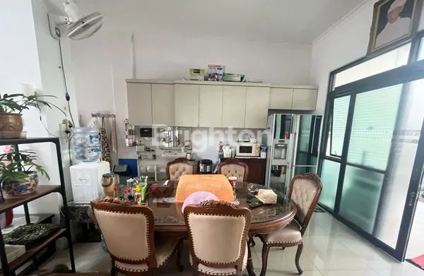 image RUMAH TERAWAT SIAP HUNI DI LOKASI ASRI CLUSTER KENCANA LOKA BSD (7)