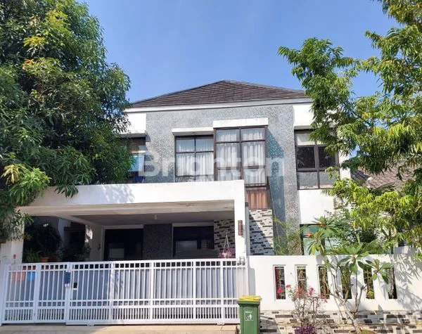 image RUMAH TERAWAT SIAP HUNI DI LOKASI ASRI CLUSTER KENCANA LOKA BSD (1)