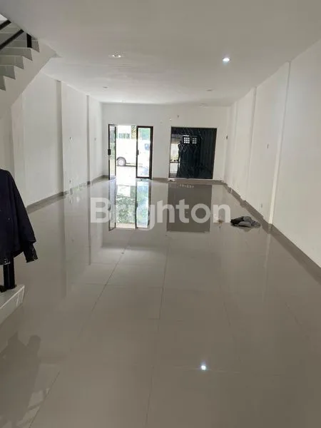 image RUKO BSD 3 LANTAI TERLETAK DI AREA STRATEGIS HADAP JALAN RAYA SERPONG, BSD SERPONG TANGERANG SELATAN, BANTEN (6)