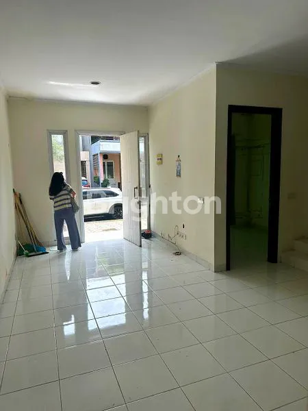 image CLUSTER COSMO THE ICON BSD SERPONG TANGERANG (2)