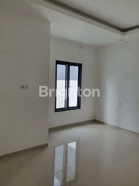 image *RUMAH MINIMALIS MODERN NIRWANA DEKAT RUNGKUT, MERR, IPH, SUPERINDO* (3)