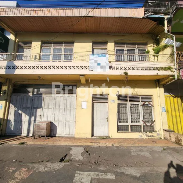 image RUMAH VINTAGE POROS SUNGGUMINASA (1)