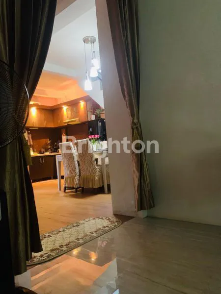 image DI JUAL RUMAH 2 LANTAI (2)