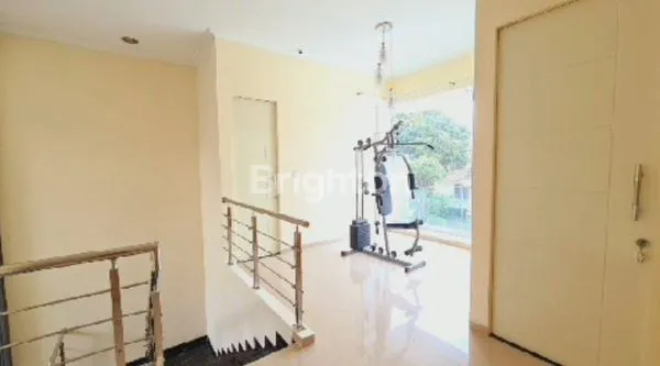 image RUMAH DI CITRALAND SOUTH EMERALD MANSION  (5)