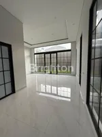 ROYAL RESIDENCE SPLIT LEVEL B1 NO 31 5