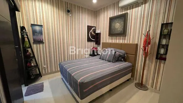 image RUMAH 3 LANTAI SEMI FURNISHED SIAP HUNI AREA  TAMAN MUMBUL NUSA DUA (8)