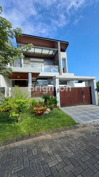 image RUMAH BARU RENOVASI, 2 LANTAI DI ARAYA MALANG (1)