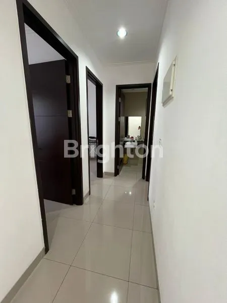 image RUMAH SIAP HUNI PIK2 TAHAP DEPAN 9X15 FULL FURNISHED RAPI (6)