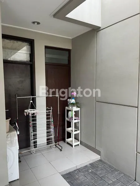 image RUMAH SIAP HUNI PIK2 TAHAP DEPAN 9X15 FULL FURNISHED RAPI (7)