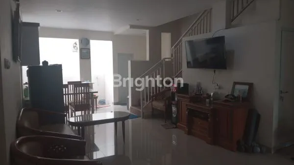 image RUMAH SIAP HUNI JALAN LEBAR DEKAT CIBUBUR JUNCTION (5)