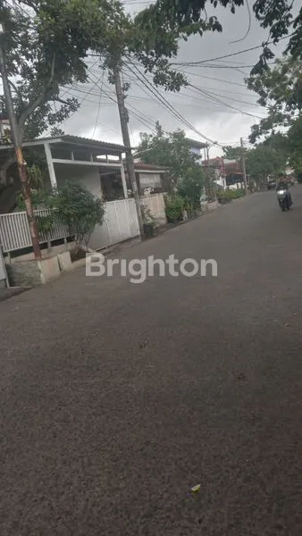 image RUMAH SIAP HUNI JALAN LEBAR DEKAT CIBUBUR JUNCTION (8)