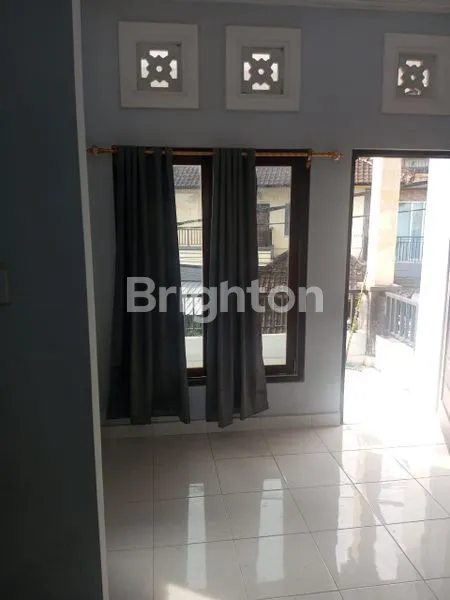 image RUMAH POSISI HOOK DEKAT TAMAN RAMA (8)