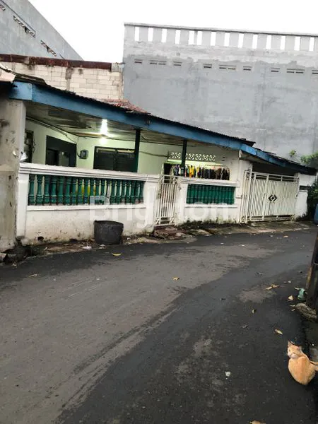 image RUMAH 3KT STRATEGIS DEKAT PASAR CENGKARENG, COCOK INVESTASI (1)