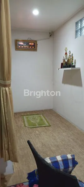 image DIJUAL RUMAH 2 LANTAI SIAP HUNI (8)
