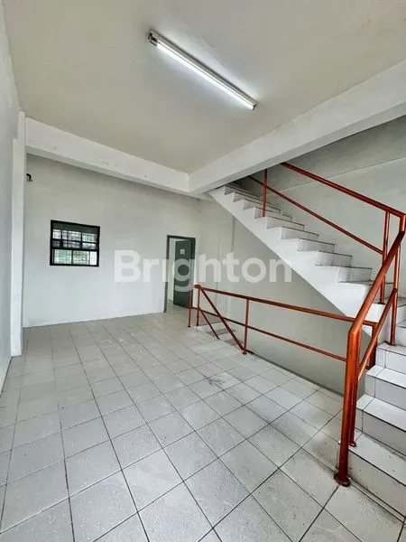 image RUKO 4,5 LANTAI PINGGIR JALAN DEKAT ITC ROXY MAS DI CIDENG GAMBIR JAKARTA PUSAT (4)