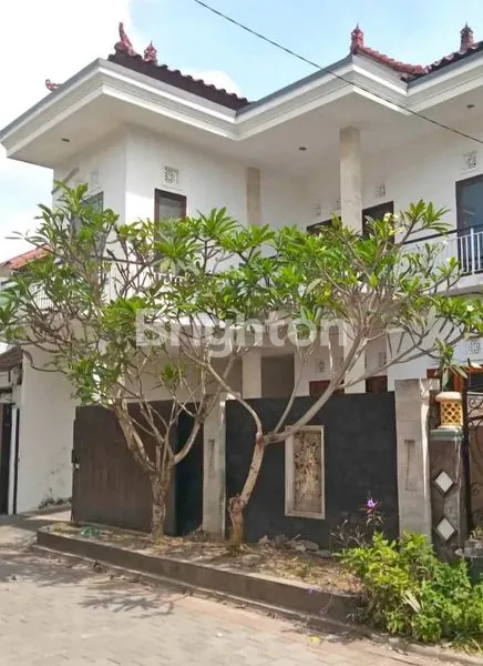 image RUMAH BAGUS TERAWAT DITAMAN GRIYA JIMBARAN (1)