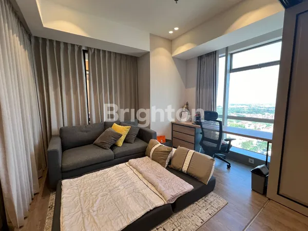 image MINIMALIS TROPIS APARTEMENT GRAND SUNGKONO LAGOON TOWER CASPIAN 3 BEDROOM ADA PRIFAT LIFT INTERIOR MEWAH  (4)