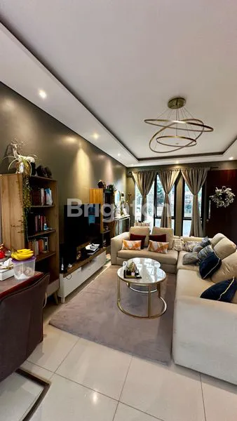 image MURAH BANGET RUMAH CANTIK 2 LANTAI DI BOULEVARD AVANI, CLUSTER INIKA BSD CITY (1)