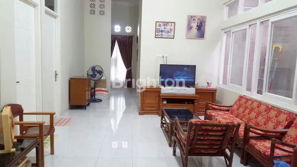 image BUTUH CEPAT LAKU RUMAH SIAP PAKAI DEKAT RS PANTIWILASA (1)